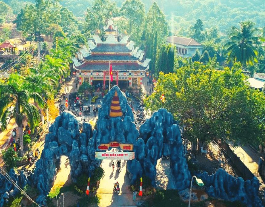 Công Ty TNHH Thương Mại Và Dịch Vụ Anh Sơn Travel