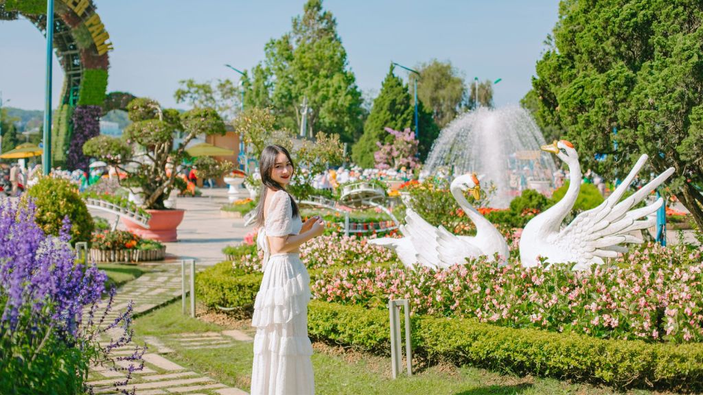 Công Ty TNHH Thương Mại Và Dịch Vụ Anh Sơn Travel