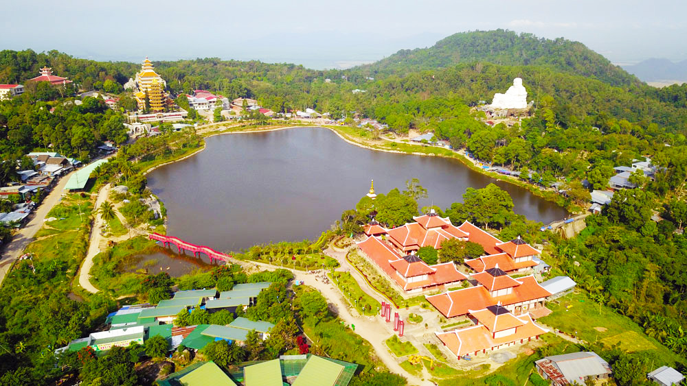 Khu du lịch Núi Cấm An Giang vẻ đẹp linh thiêng của núi rừng